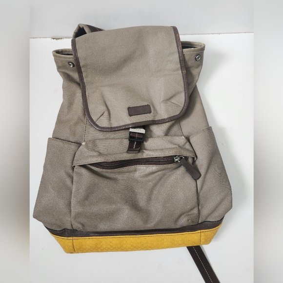 *SOLD* COACH | HERITAGE SIGNATURE EMBOSSED coated CANVAS BACKPACK yellow brown - Picture 2 of 11